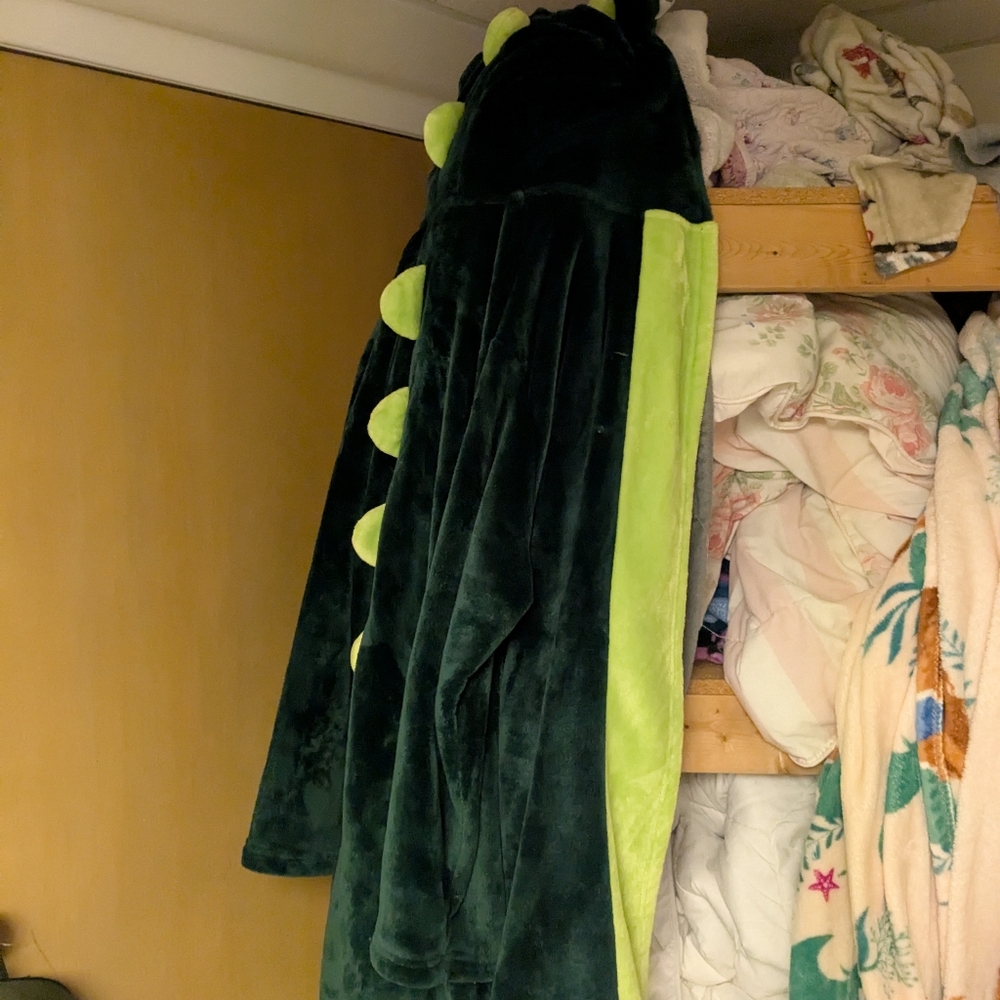 Green Women Soft Robe. - Picture 1 of 1
